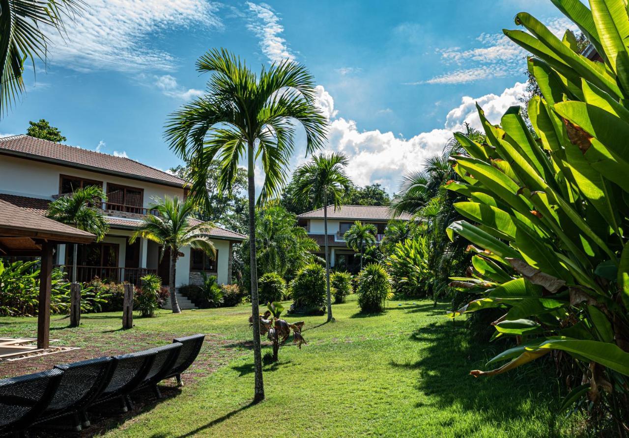 Blue Hill Residence Hua Thanon  Ngoại thất bức ảnh